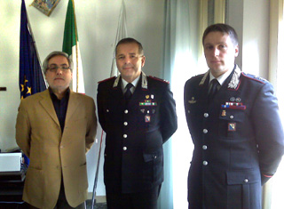 il Sindaco Ladu, il  Generale  Carmine Adinolfi e il Capitano Andrea Pagliaro